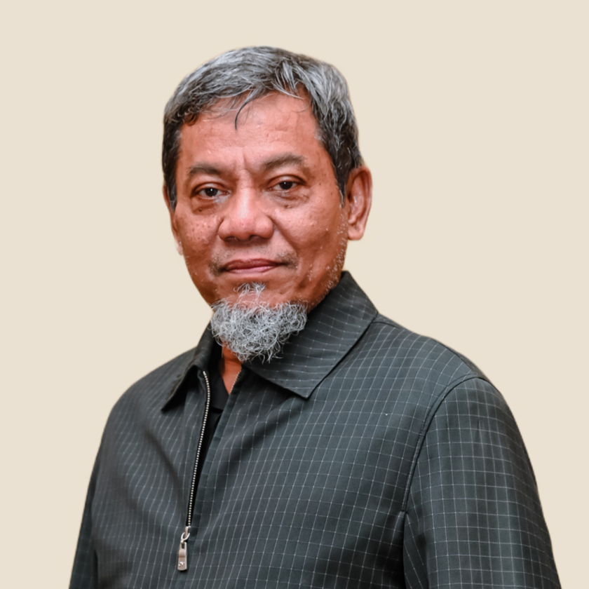 Putut R Wibowo, S.T
